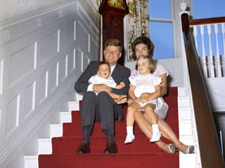 Jacqueline Kennedy Onassis, žena,