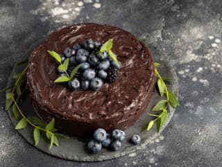 Jednoduchá čokoládová torta z