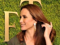 Andie MacDowell so šperkami od Piaget.