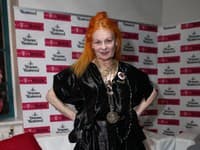Definícia módy podľa Vivienne: „Móda je vlastne o tom, ako byť nahý.“ 