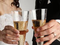 Zvyčajne otvárame fľašu šampanského pri špeciálnych príležitostiach a jedinečných chvíľach.