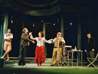 Stano Dančiak v hre W.Shakespeara Trojkráľový večer. 