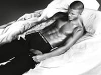 David Beckham v spodnej bielizni Giorgio Armani. 