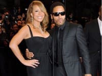 Speváci Mariah Carey a Lenny Kravitz v Cannes.