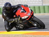 Aprilia RSV4 Factory.