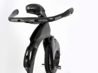 YikeBike s obalom.