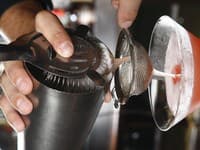 Lahodný miešaný drink Mary Pickford. 