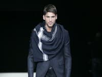 Zimná kolekcia značky Giorgio Armani.
