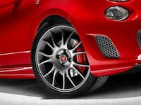 Abarth 695 Tributo Ferrari.