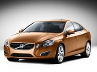 Sériová verzia Volvo S60. 