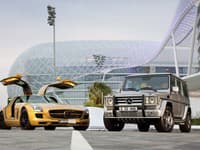 Mercedes-Benz SLS AMG v špecialnom zlatom prevedení a G 55 AMG KOMPRESSOR 