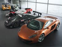 McLaren MP4-12C a jeho predchodcovia. 