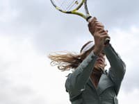 Caroline Wozniacki v kolekcii adidas by Stella McCartney jar/leto 2010.