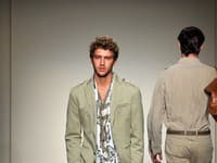 Banana Republic: Jar/leto 2010.