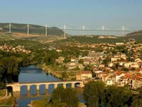 Le Viaduc de Millau v Aveyron, Francúzsko.