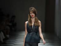 Prada, kolekcia jar a leto 2010.