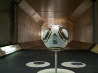 Lopta MS vo futbale z roku 2010. 