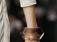 Doplnky luxusnej značky Burberry
