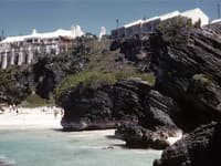 Reefs Hotel & Club na vápencových útesoch 