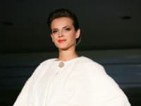 Módna prehliadka kožuchov.