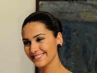 Bergüzar Korel alias Šeherezáda Evliyaogluová