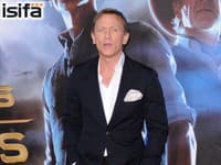Daniel Craig