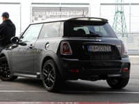 Futbalista Filip Šebo a jeho John Cooper Works Championship 50 na okruhu Slovakia Ring