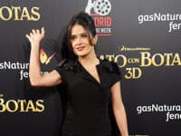 Salma Hayek na španielskej premiére filmu Kocúr v čižmách