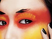 Kalendár Maybelline 2012