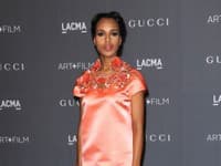Kerry Washington v romantických saténových šatách