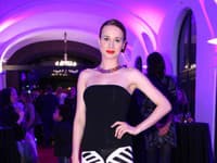 Speváčka Kristína zvolila outfit, ktorý ju trochu rozširuje na miestach, kde by nemalo