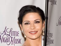 Catherine Zeta-Jones chcela byť od malička známou herečkou