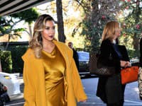 Kim Kardashian krátko po pôrode zmenila imidž