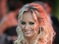 Adriana Sklenaťíková Karembeu nás preslávila vďaka svojim nekonečne dlhým nohám.