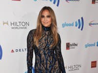 Speváčka Jennifer Lopez patrí medzi najkrajšie ženy 