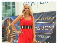Barbora Rakovská žiarila v červených šatách