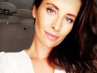 Misska sa môže popýšiť naozaj bezchybnou pleťou a črtami, ktoré je radosť líčiť