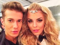 Veronika Ostrihoňová s vizážistom a hairstylistom Patrikom Sušim Veselým