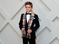 Mladučký Romeo Beckham inkasoval za reklamu Burberry naozaj peknú sumu