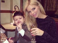 Silvia Kucherenko si symbolicky štrngla so synom