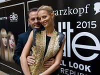 Riaditeľ súťaže Saša Jány a topmodelka Michaela Kocianová
