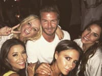 Nechýbala ani najlepšia kamarátka Victorie, Eva Longoria a Spice-ky