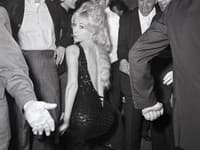 Vikki Dougan a jej pozadie, na ktoré bola právom pyšná