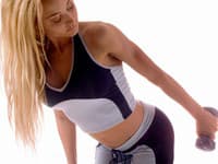 Ochabnutý triceps je jednou z najviac nešťastných partií pre ženy