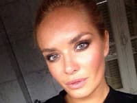 V porovnaní s fotografiou, na ktorej má len sladkých 17 rokov, je rozdiel viac ako viditeľný, ZDROJ: instagram