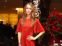 Lenka zvolila jednoduchý strih šiat
