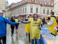 Jeden z nových projektov, ktorý spúšťajú organizátori 11.ročníka ČSOB BRATISLAVA MARATHON 2016, je „Dobrovoľníctvo 2016“