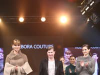 Richard rozbora, ktorý tvorí pod značkou Rozbora Couture, priniesol praktickú eleganciu pre ženy