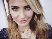 Cameron Diaz taktiež randila so spevákom zo skupiny Maroon 5