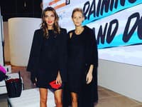 Michaela (vľavo) s modelkou Alinou Baikovou